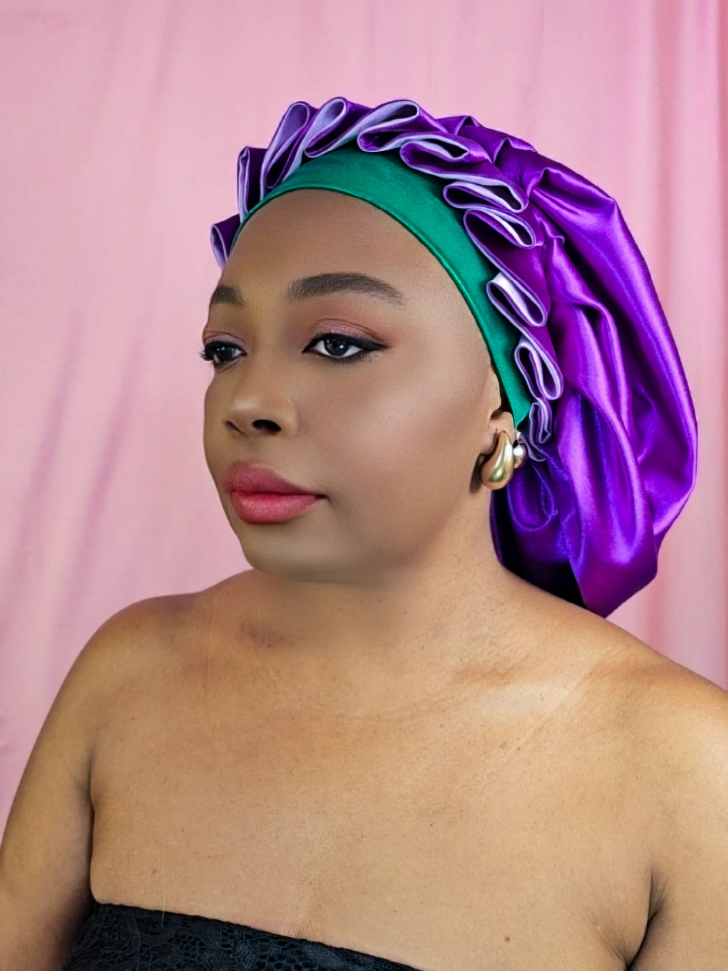 Bonnet en satin chantilly -Violet (no6)