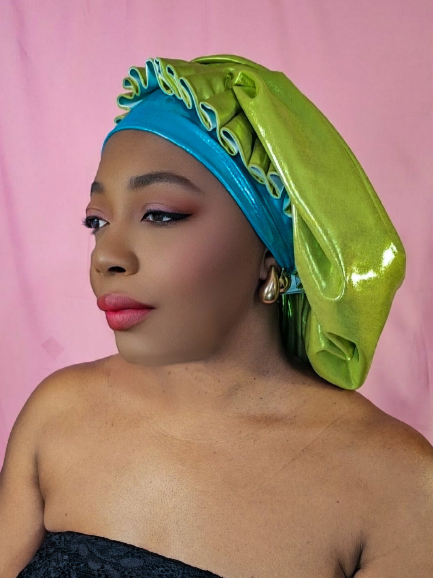 Bonnet en satin chantilly -Olive brillant (no21)