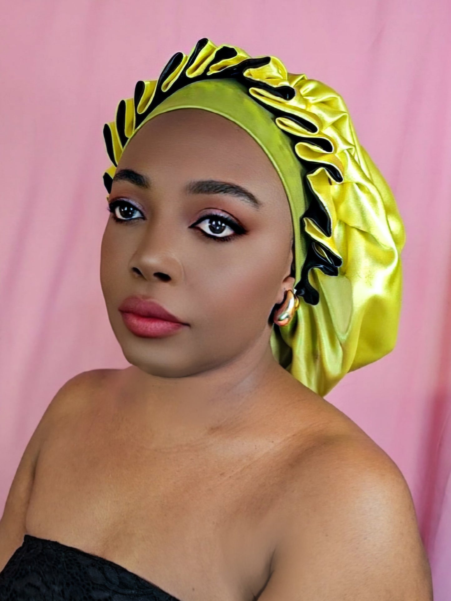 Bonnet en satin chantilly -Jaune(no17)