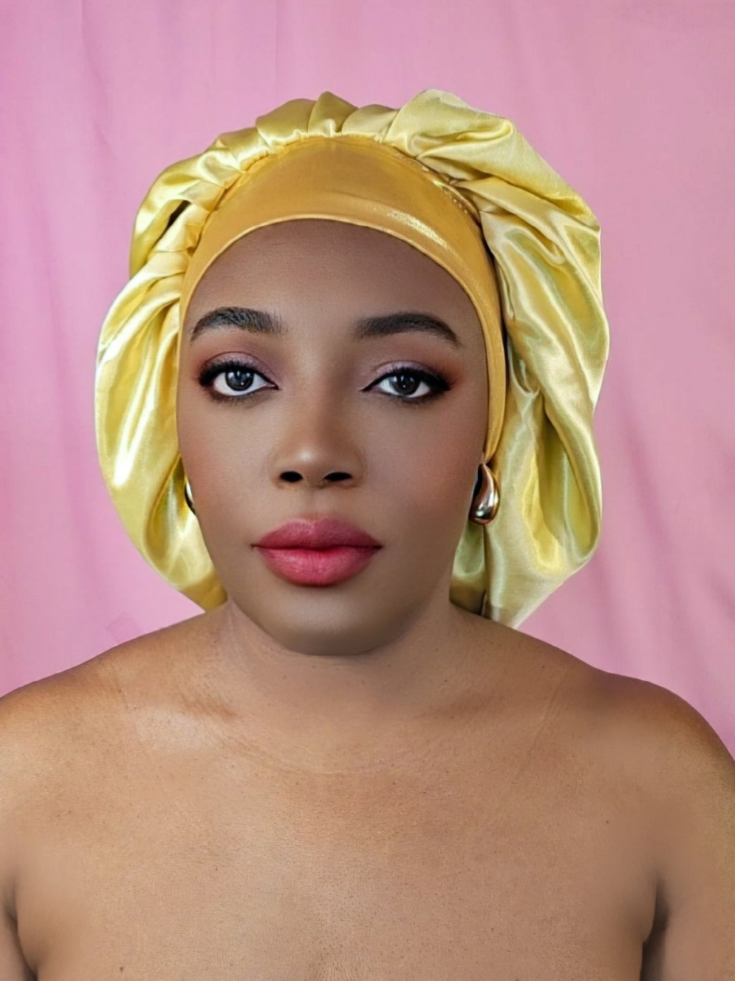Bonnet en satin chantilly -Vert fluo (no14)